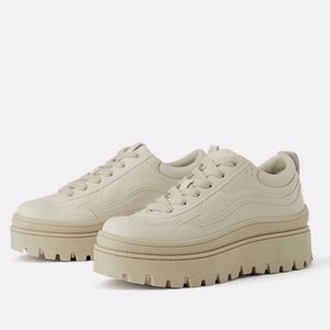 Zara Ecru Lug Sole Platform Sneakers Ref 2422/001